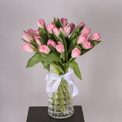 Букет из 25 розовых тюльпанов (без упаковки) 7338