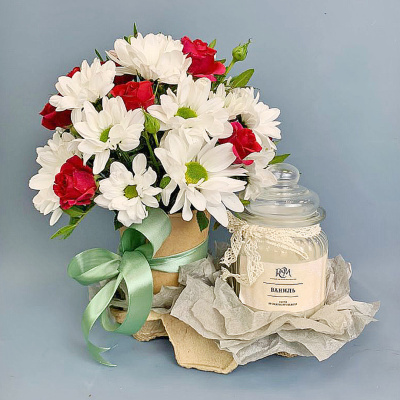 Сет "Романтичный". Набор стаканчик с цветами и аромасвечой в банке 70191