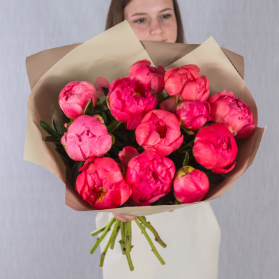 Букет из 11 пионов Корал шарм. 50579-Кор